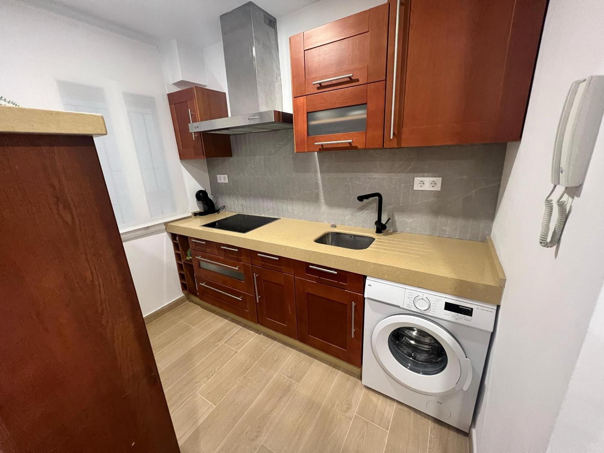 G&H Apartments - Apartamento Porvenir Jerez de la Frontera Esterno foto