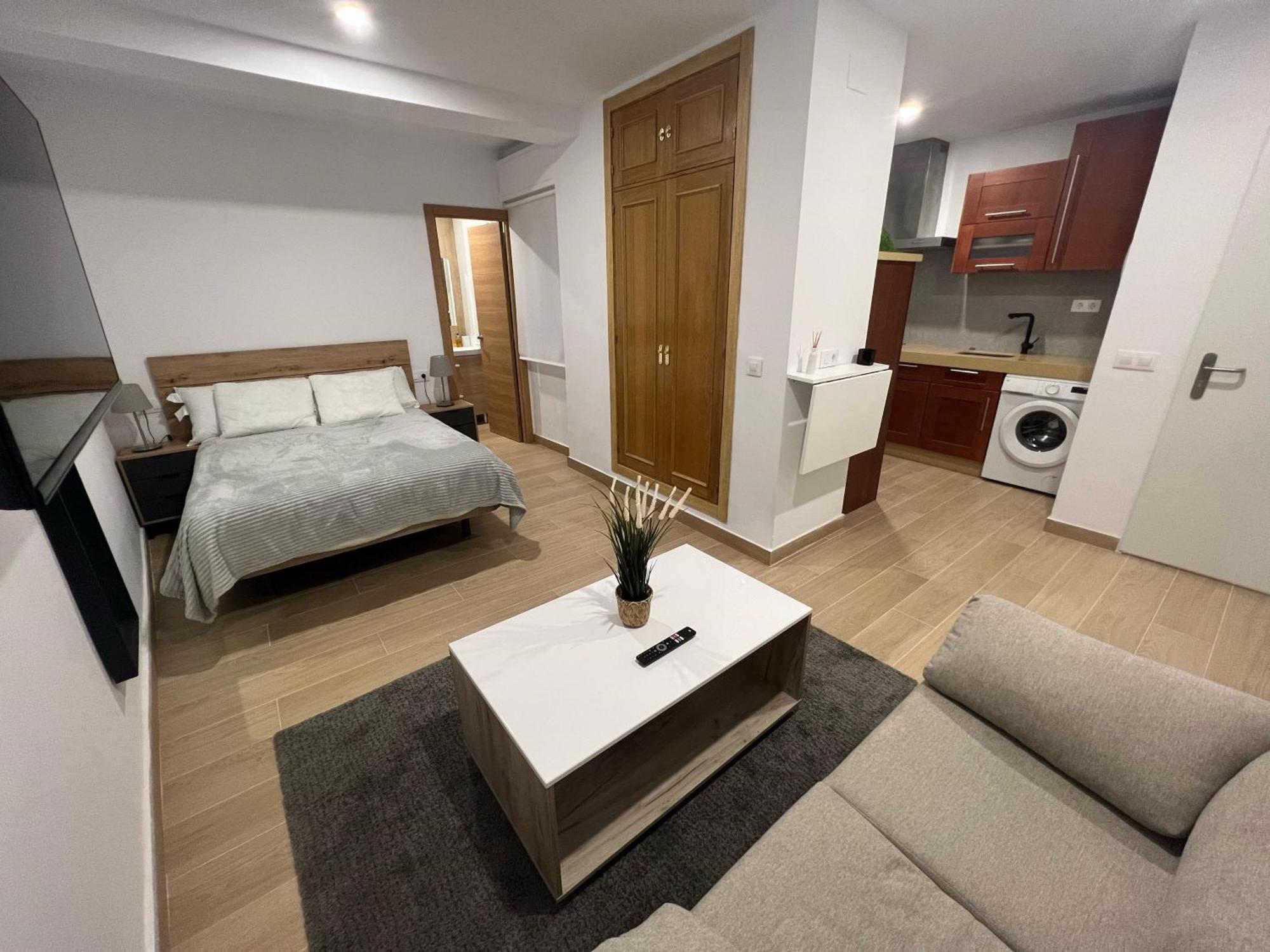 G&H Apartments - Apartamento Porvenir Jerez de la Frontera Esterno foto