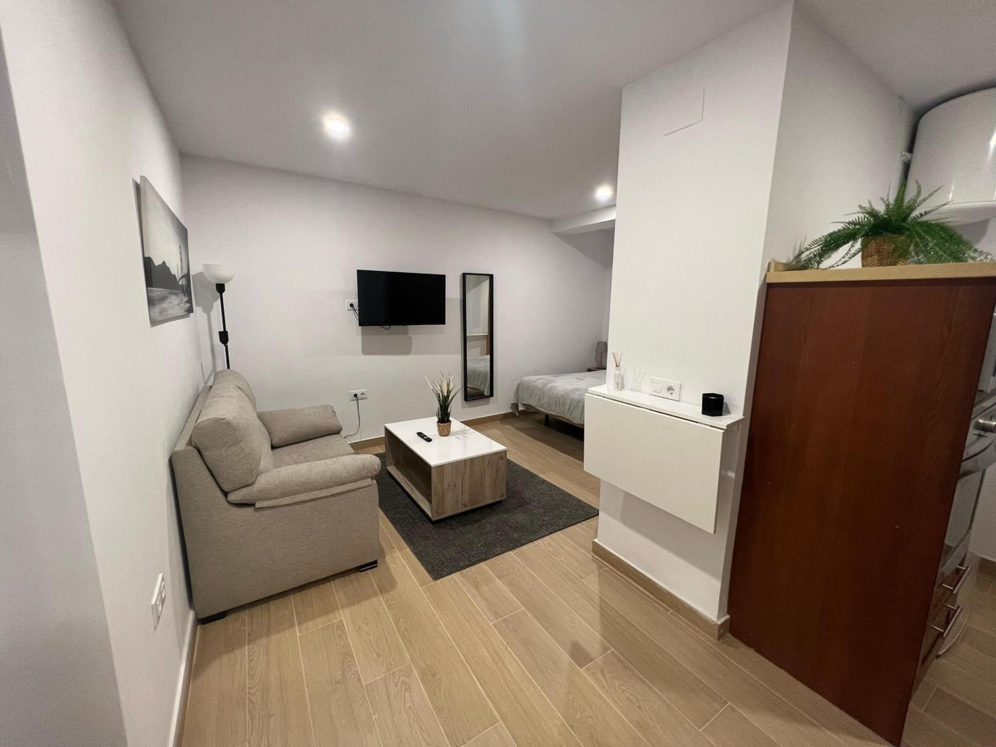 G&H Apartments - Apartamento Porvenir Jerez de la Frontera Esterno foto